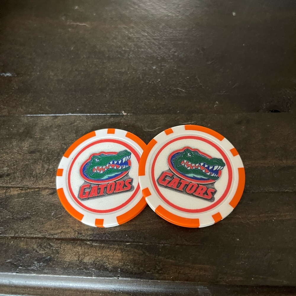 UF Univeristy of Florida Gators Pair of Poker Chips Golf Ball Marker